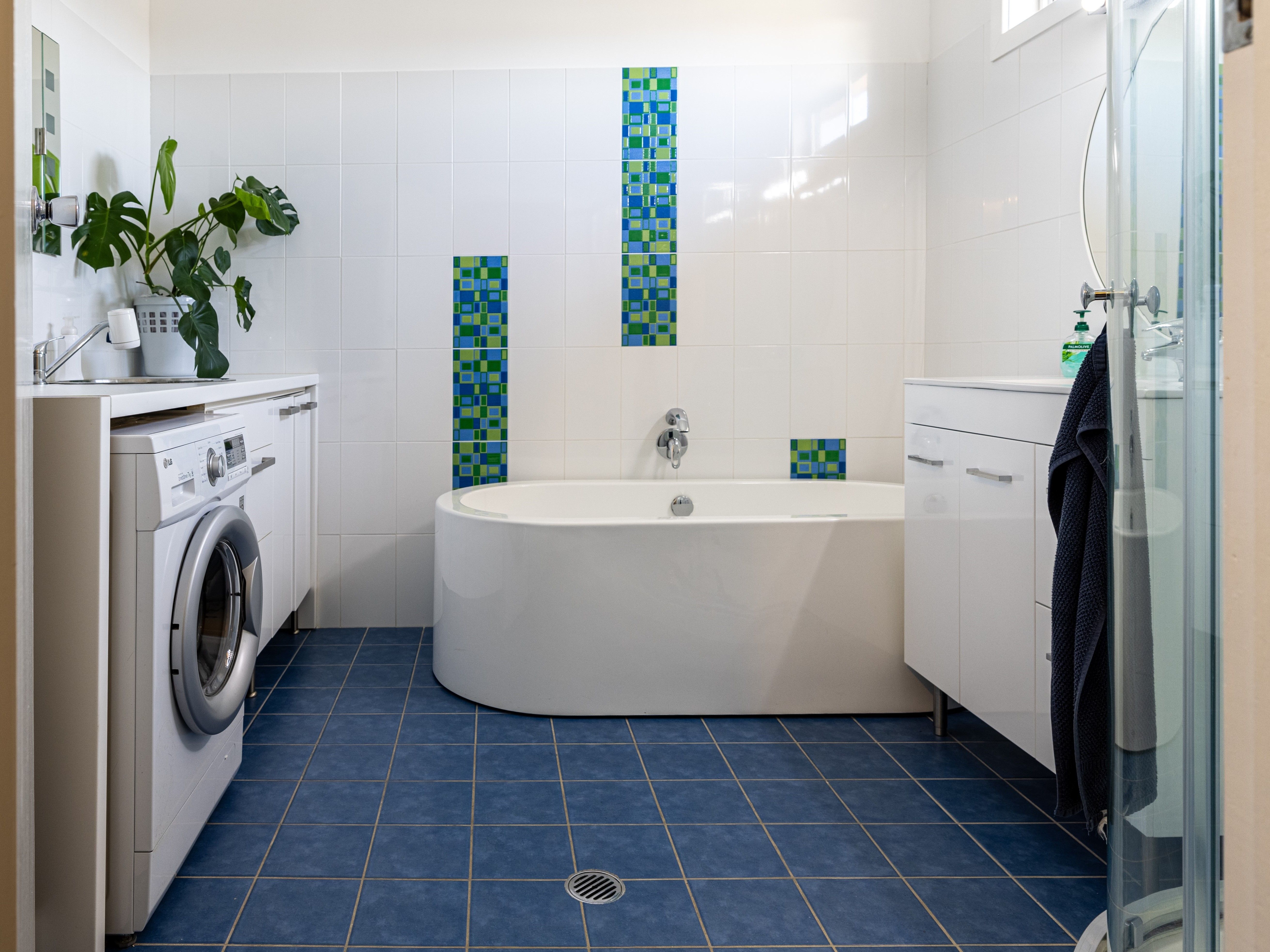 Stunningly renovated family house in sought after North Muswellbrook!